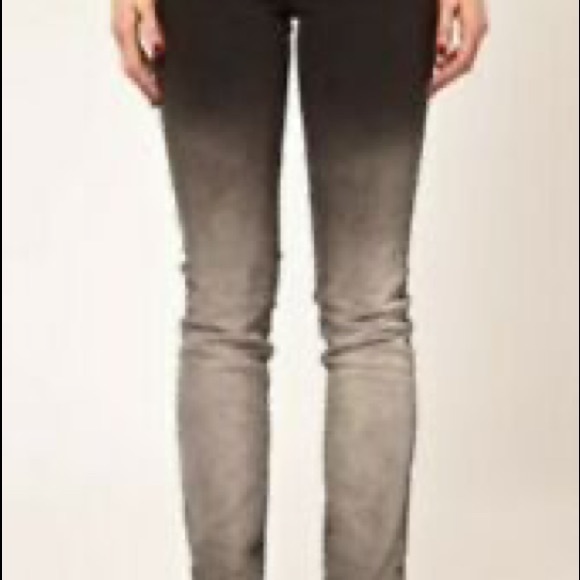 Karen Mullen Gray Gradient Ombré Raw Hem Fray Jean - Picture 4 of 9